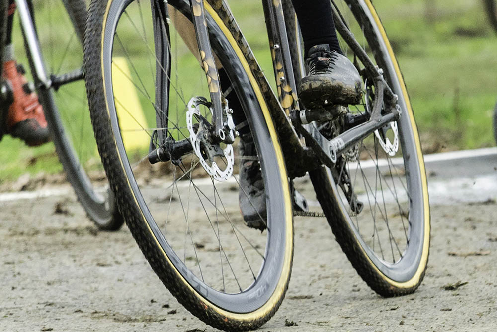 Can You Put Cyclocross Tires On A Road Bike? Can You Put Cyclocross Tires On A Road Bike?